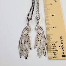 Load image into Gallery viewer, Hand Necklace, Your Choice of Gunmetal or Silver Rolo Chain