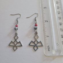 Load image into Gallery viewer, Laura Palmer Earrings - Twin Peaks Owl Cave Malachite Earrings, Drop Dangle Earrings