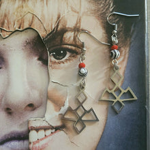 Load image into Gallery viewer, Laura Palmer Earrings - Twin Peaks Owl Cave Malachite Earrings, Drop Dangle Earrings