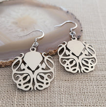 Load image into Gallery viewer, Cthulhu Earrings, Dangle Drop Earrings, HP Lovecraft Jewelry