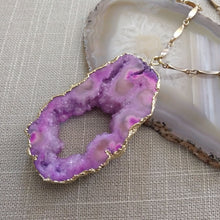 Load image into Gallery viewer, Purple Agate Geode Slice Necklace with Druzy Inclusion - Bohemian Festival Jewelry