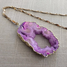 Load image into Gallery viewer, Purple Agate Geode Slice Necklace with Druzy Inclusion - Bohemian Festival Jewelry
