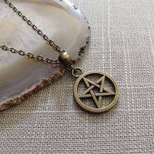 Load image into Gallery viewer, Pentagram Wiccan Necklace on Bronze Rolo Chain