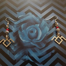 Load image into Gallery viewer, Laura Palmer Earrings - Twin Peaks Owl Cave Malachite Earrings, Drop Dangle Earrings