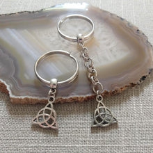 Load image into Gallery viewer, Silver Celtic Knot Triquetra Keychain or Zipper Pull - Mens Keychains