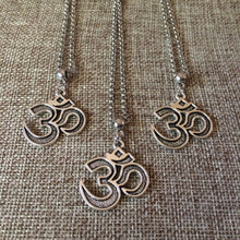 Load image into Gallery viewer, Silver Ohm Necklace - Ohm Pendant on Rolo Chain - Yoga Jewelry