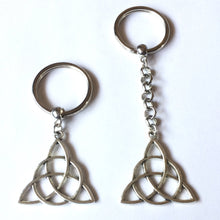 Load image into Gallery viewer, Celtic Knot Triquetra Keychain or Zipper Pull