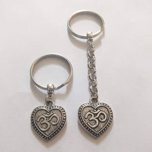 Load image into Gallery viewer, Keychain, Silver Ohm Aum, Meditation Yoga Zen Keychain