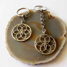 Load image into Gallery viewer, Seed of Life Keychain - Key Ring Fob, Yoga Reiki Zen Sacred Geometry Keychain