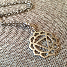 Load image into Gallery viewer, Solar Plexus Chakra Necklace on Rolo Chain, Yoga Jewelry
